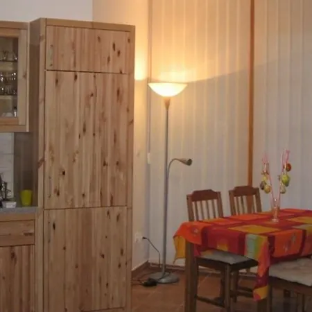 Forras Vendeghaz Apartment